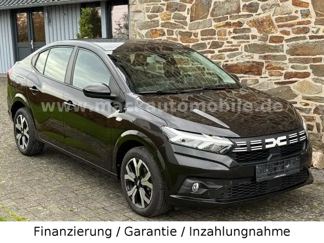 Dacia Logan Black Edition / Automatik / 1970km