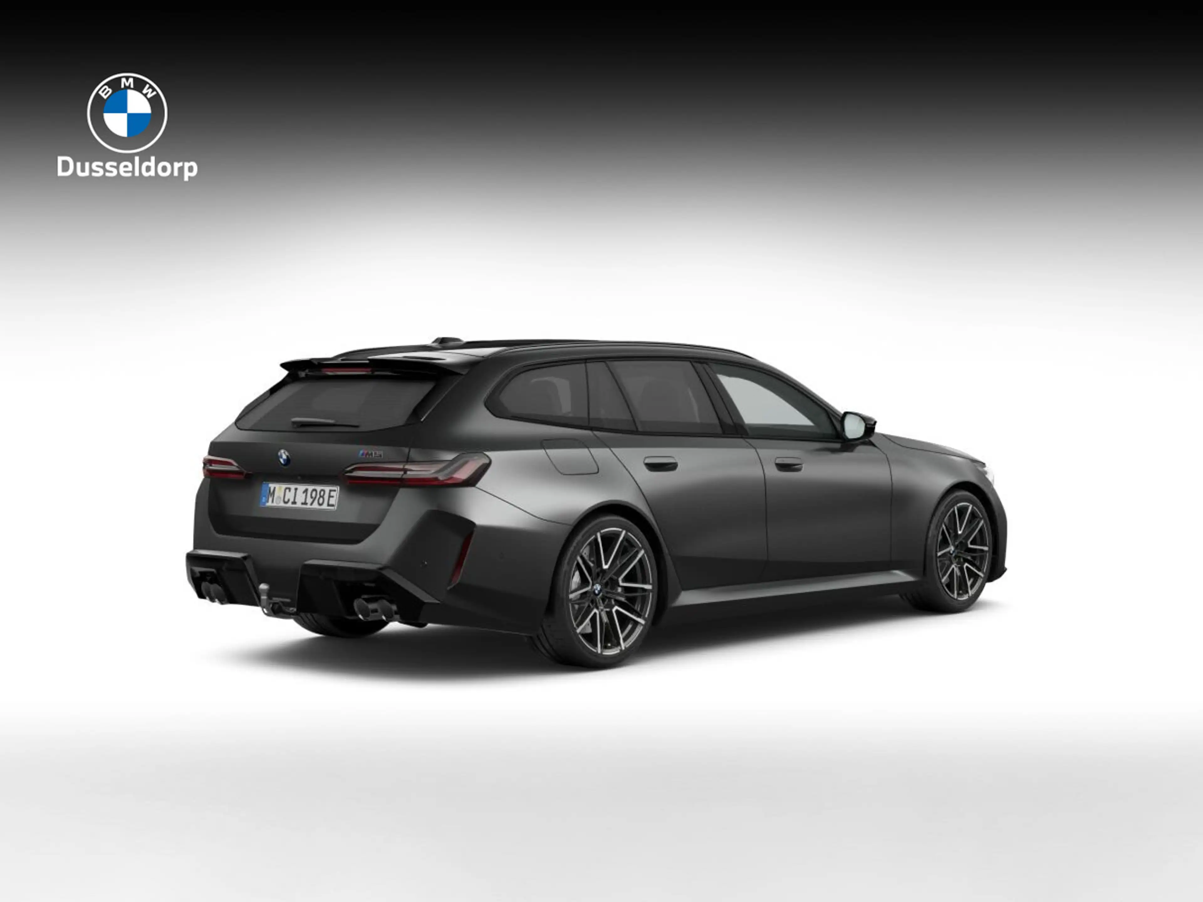 BMW M5 Touring Comfort Pakket | M Driver's Pack | Driving — photo 2