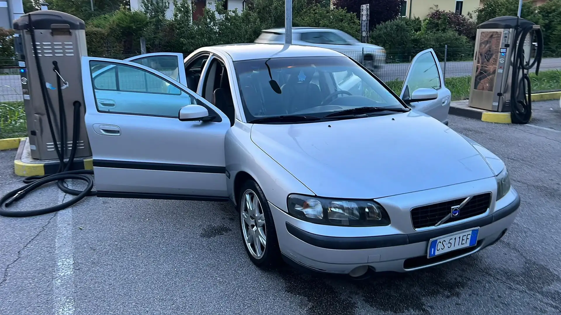 Volvo S60 S60 I 2000 2.4 d5 163cv Grau - 1
