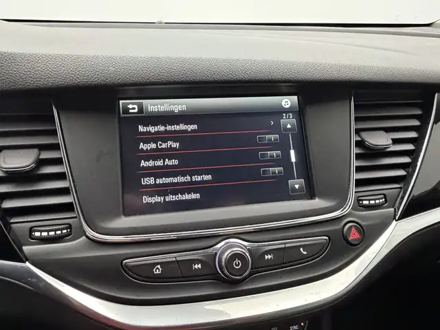 Opel Astra view 13