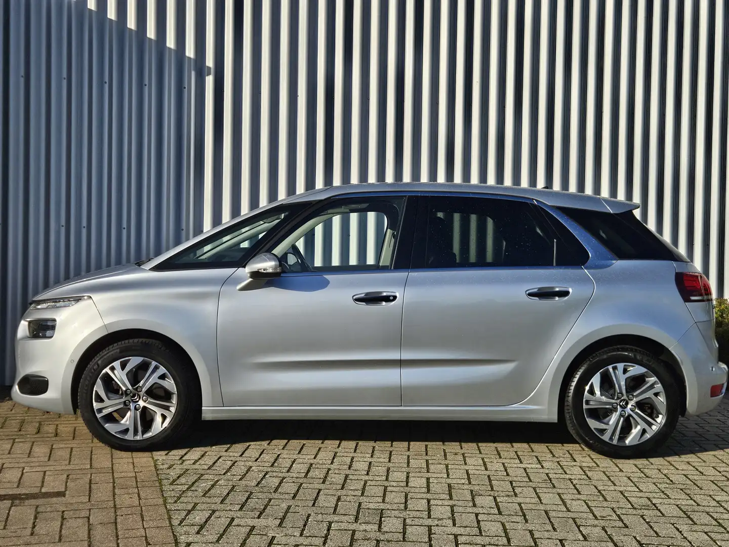 Citroen C4 Picasso 1.6 THP Exclusive /Massage/Dealer Onderhouden! Grijs - 2