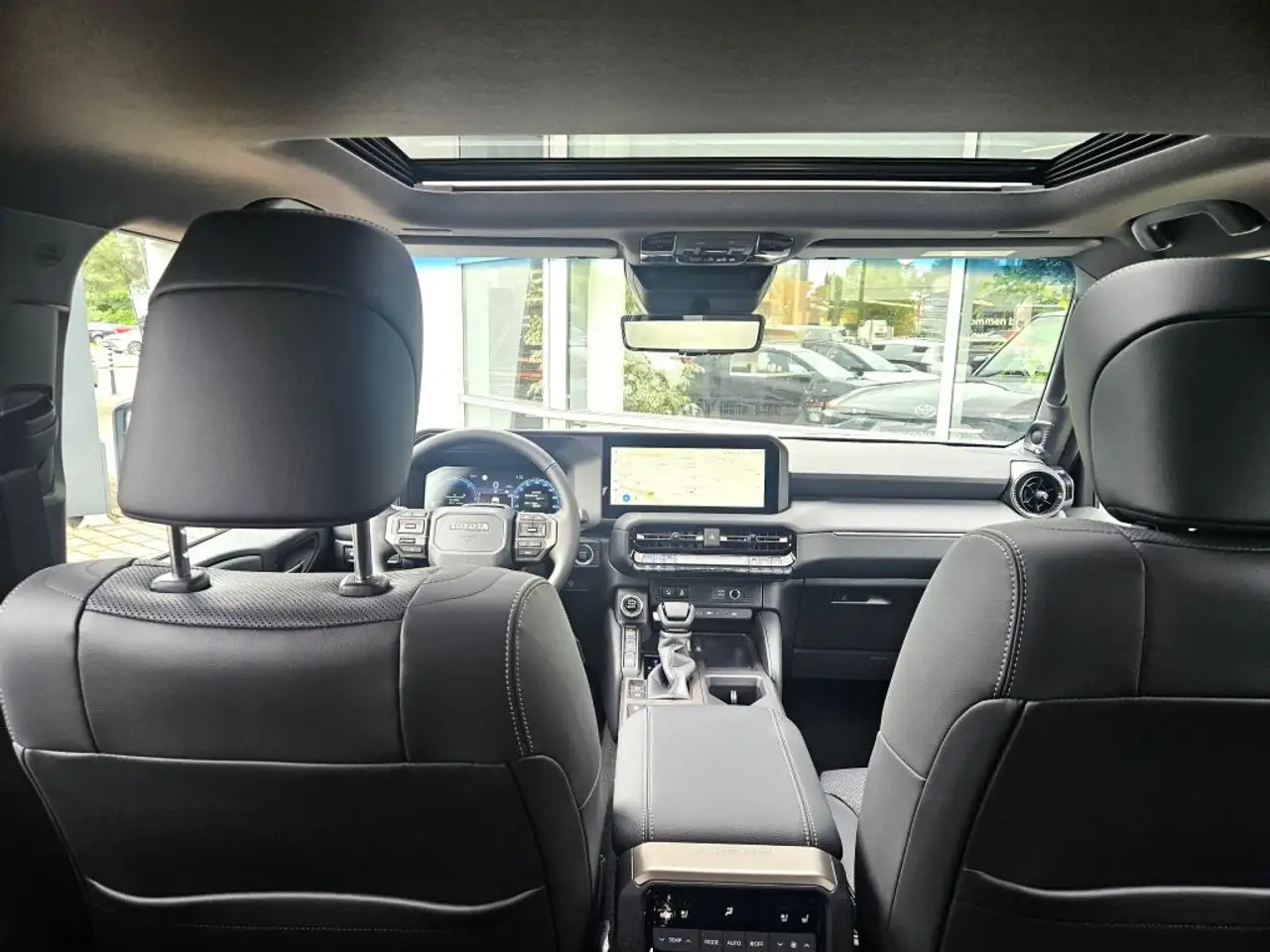 Toyota Land Cruiser 2.8 D-4D Mild-Hybrid Automatik Lounge 12