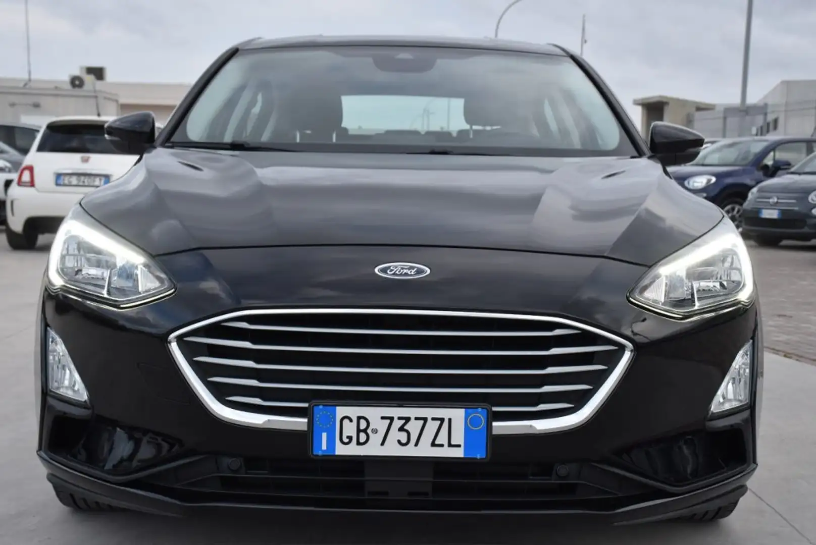 Ford Focus 1.5 EcoBlue 95 CV 5p. Business *Navigatore* Nero - 2