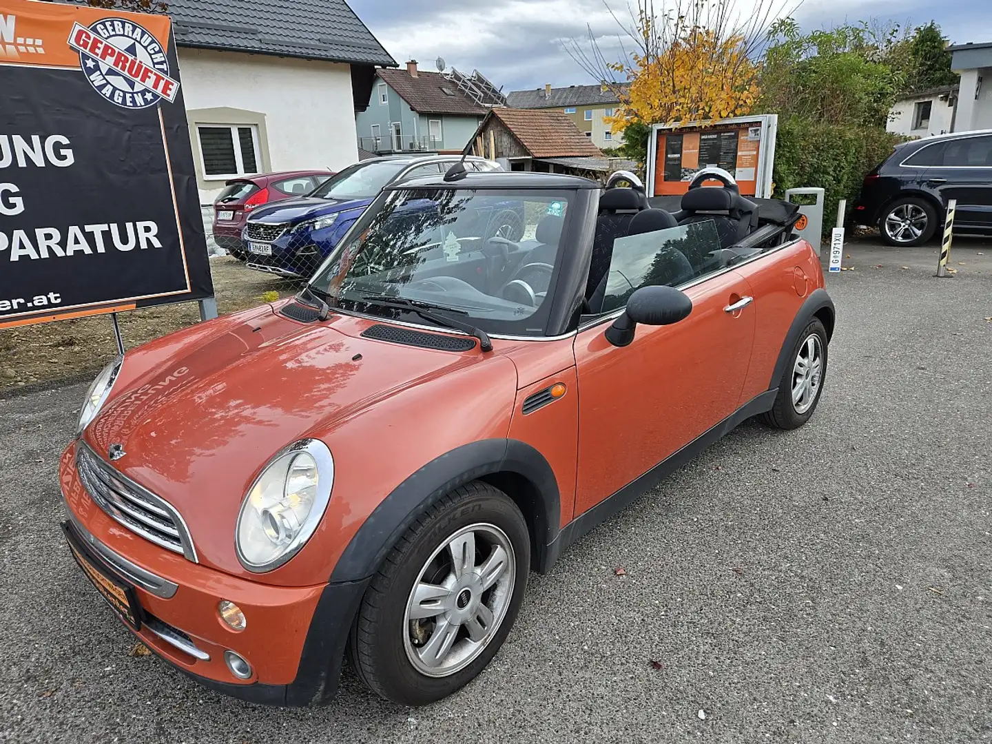 MINI One Cabrio Mini One Cabrio Orange - 2