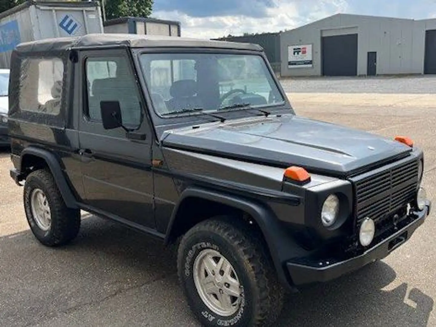 Mercedes-Benz G 300 300 GD Černá - 1