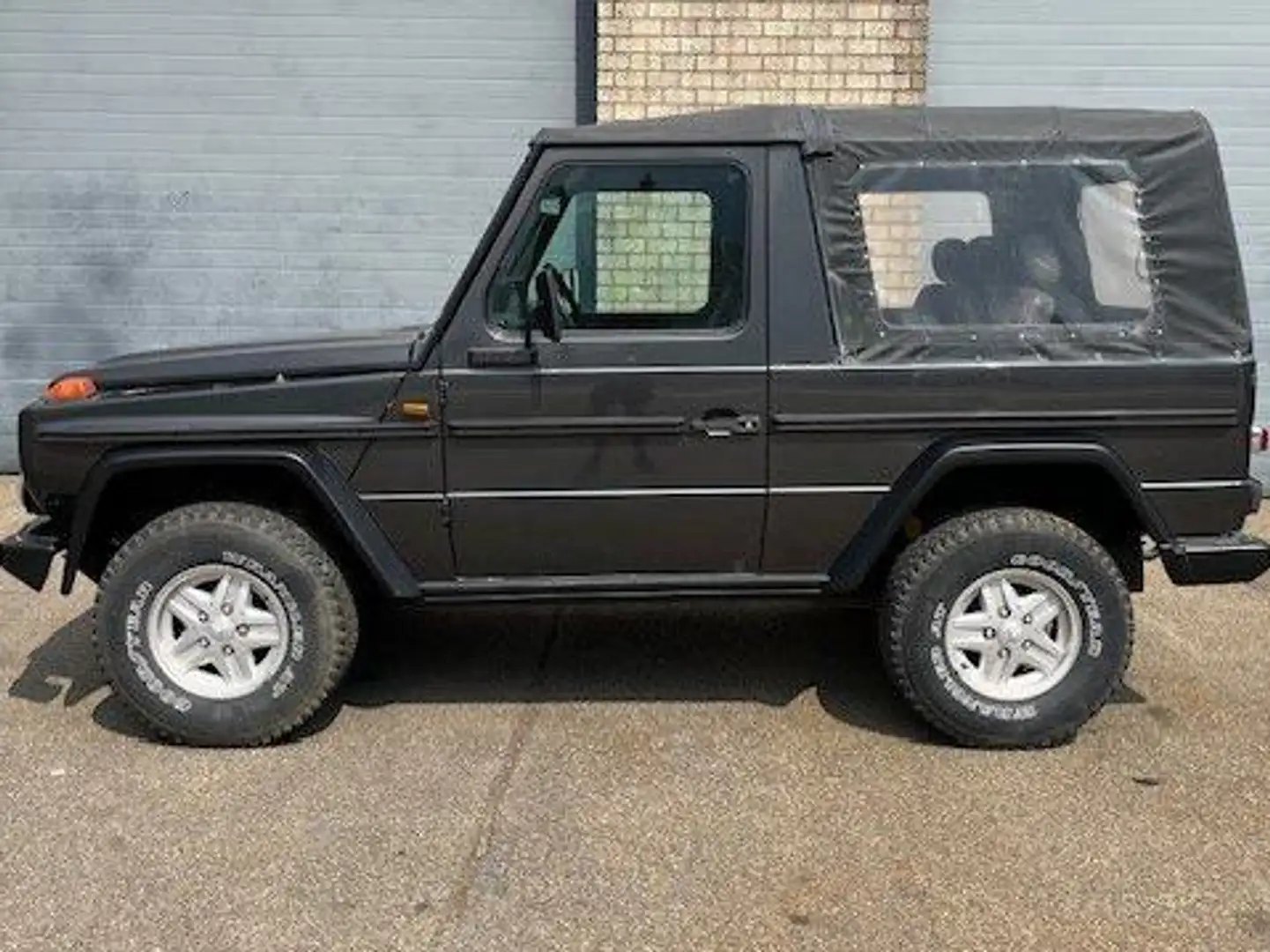 Mercedes-Benz G 300 Cabrio Turbo 300GD manueel Negru - 2