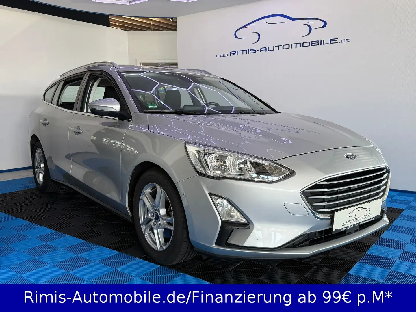Ford Focus Turnier Cool & Connect Automatik Navi Kam. Grijs - 2