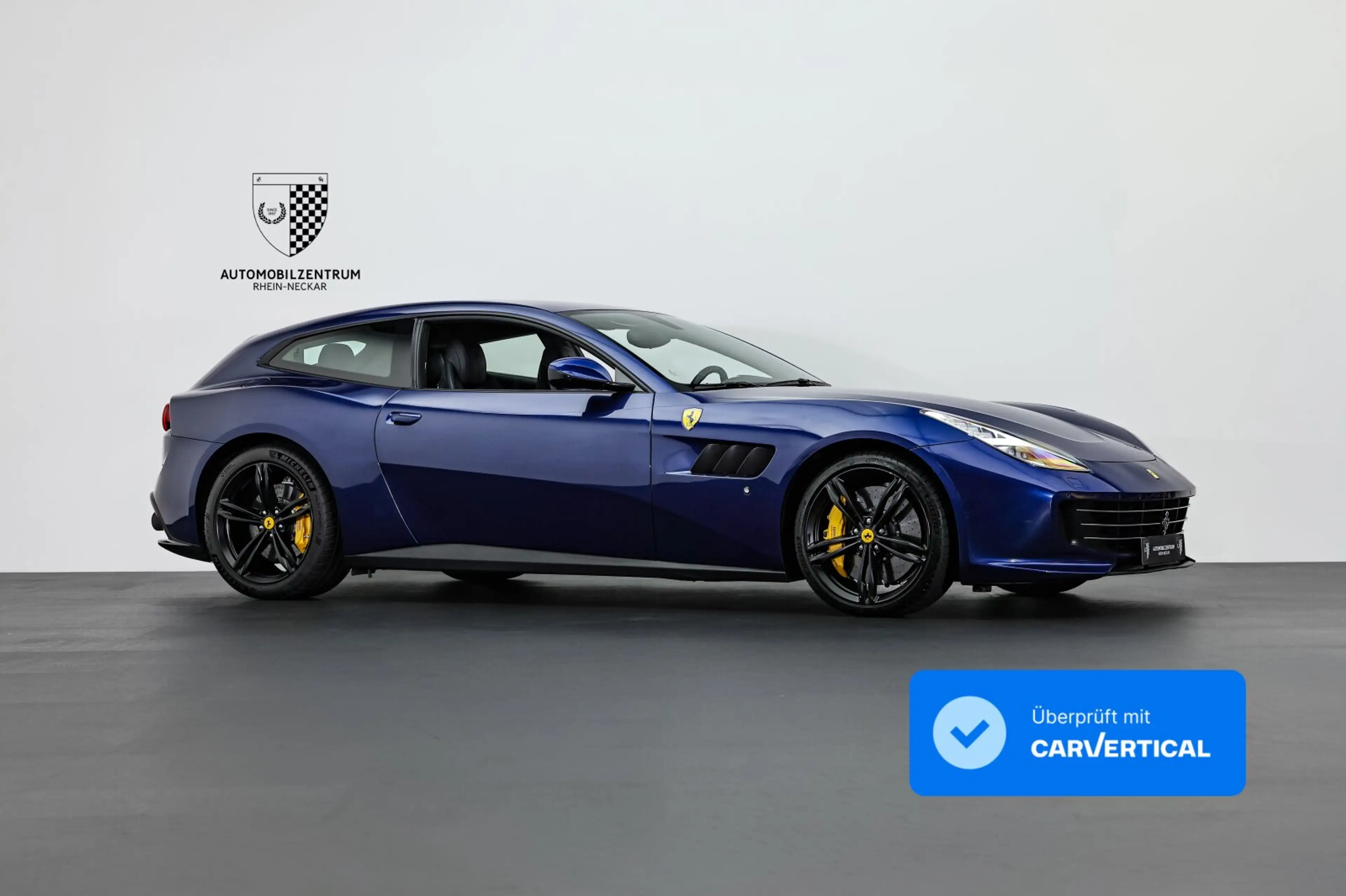 Ferrari GTC4 Lusso GTC4Lusso V12 BluTourdeFrance/Carbon/Passenger