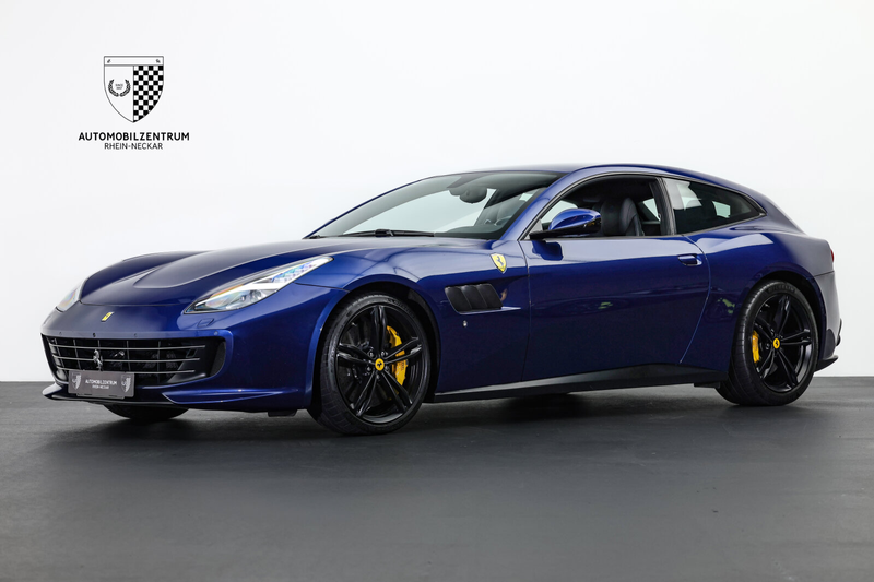 Ferrari GTC4 Lusso GTC4Lusso V12 BluTourdeFrance/Carbon/Passenger — photo 3