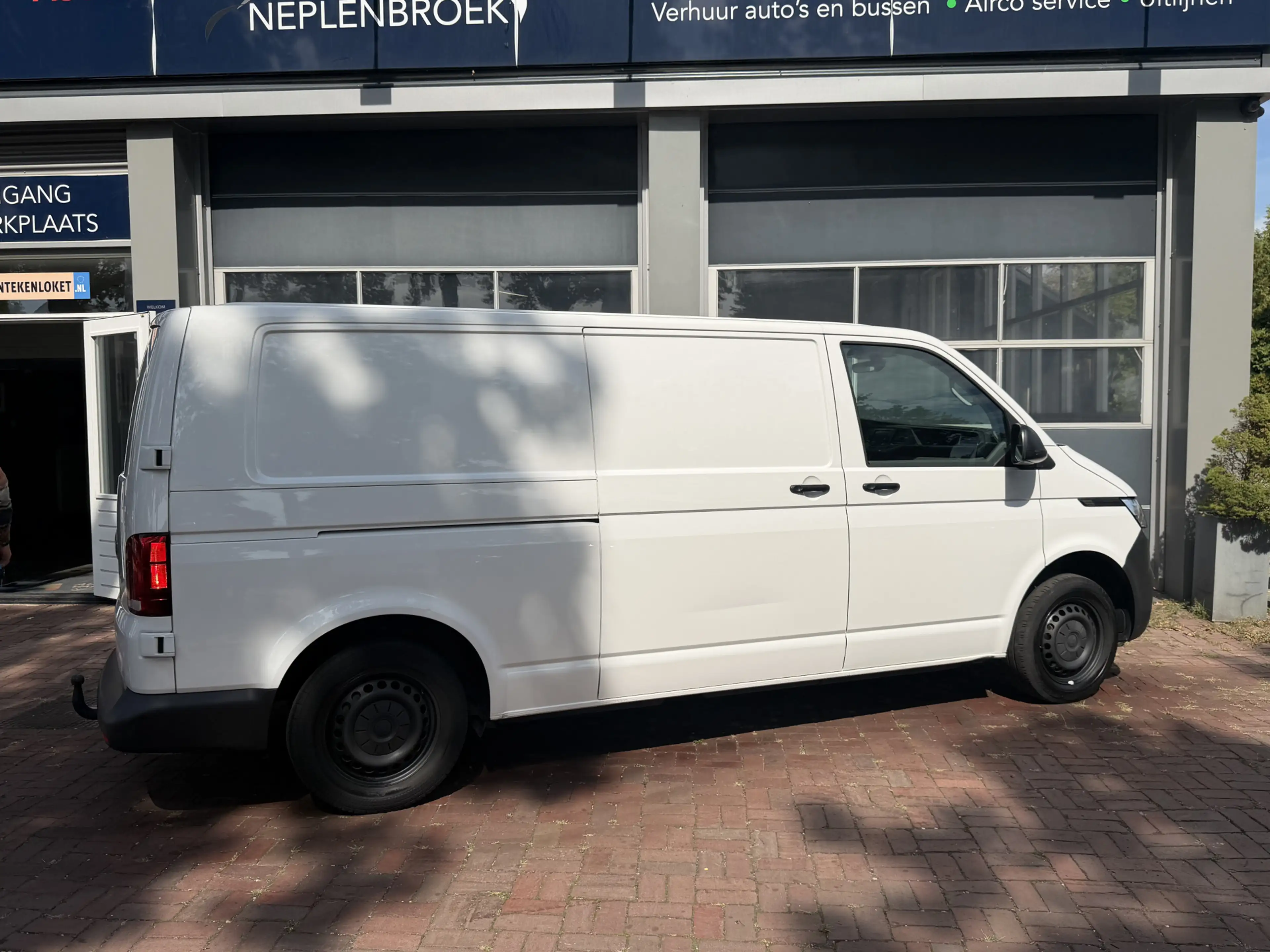 Volkswagen T6.1 Transporter 2.0 TDI L2H3 28 (Bestel) | Trekhaak | Cruise | PDC — photo 2