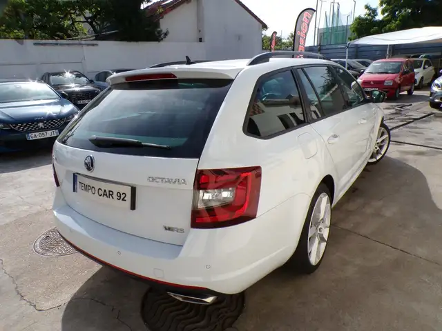 Skoda Octavia view 5