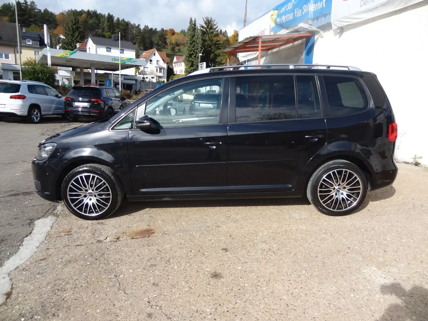 Volkswagen Touran Cup/2.Hd/Xenon/StH/Pano/AHK Zwart - 2