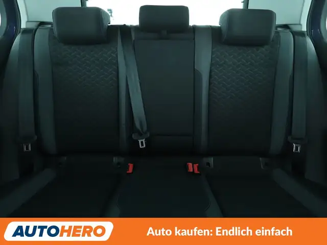 Volkswagen Golf view 15
