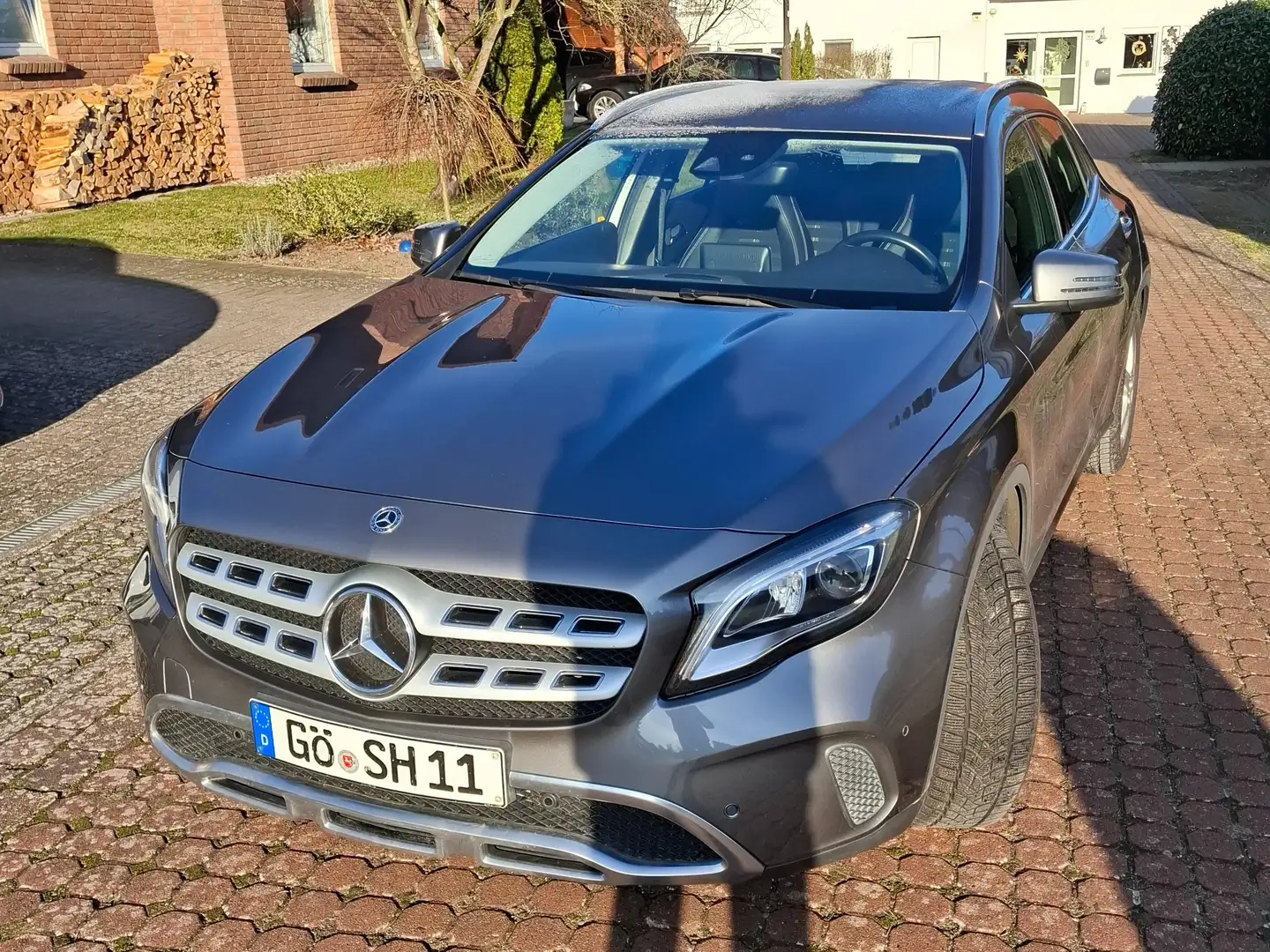 Mercedes-Benz GLA 180 GLA 180 7G-DCT Urban - 1