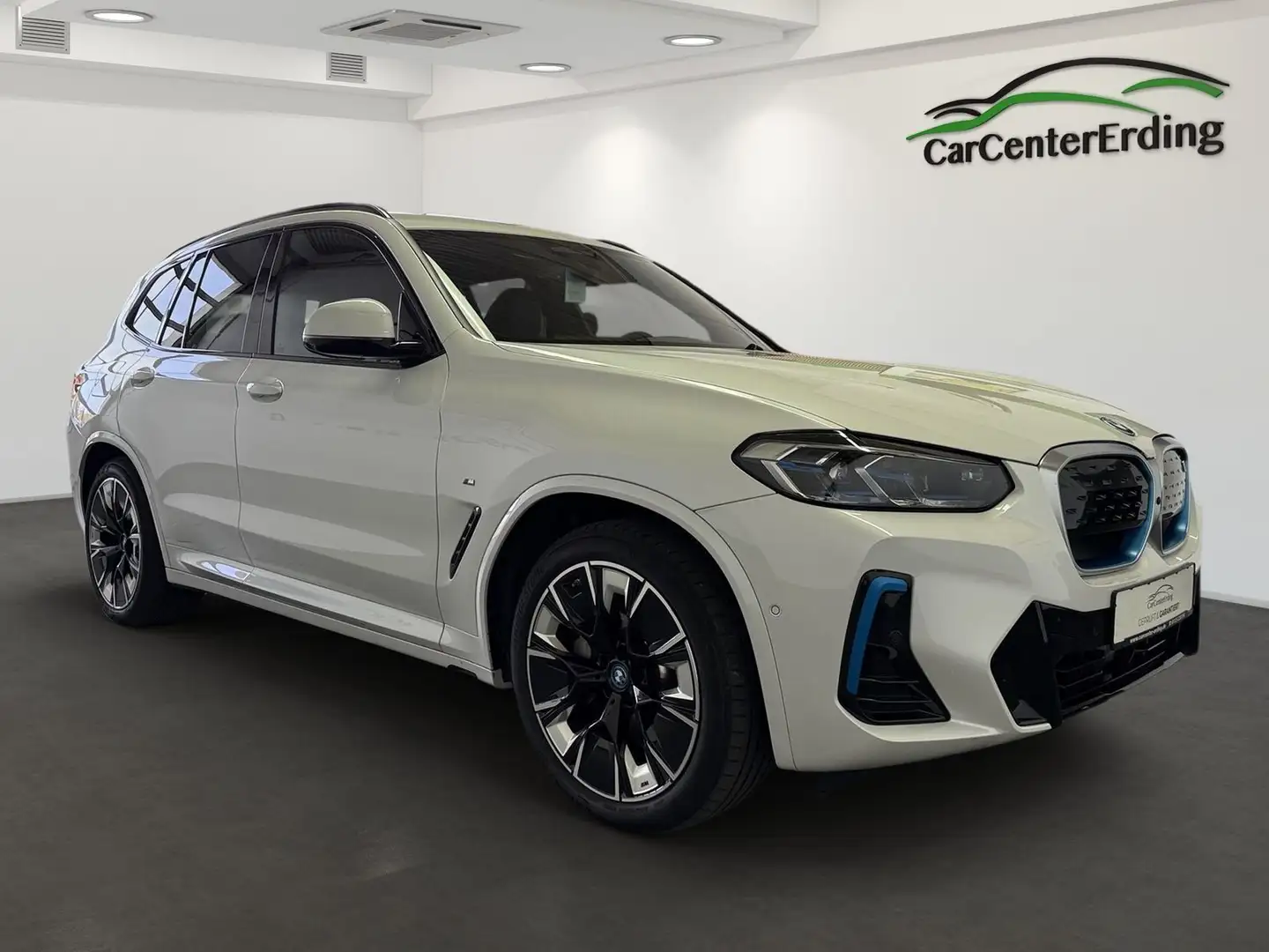 BMW iX3 M Sport*Laser*ACC*Navi*360*AHK*Pano*H&K*HUD Blanc - 2