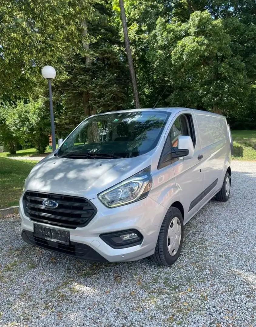 Ford Tourneo Custom 320 L2 Ambiente 2,0 TDCi - 1