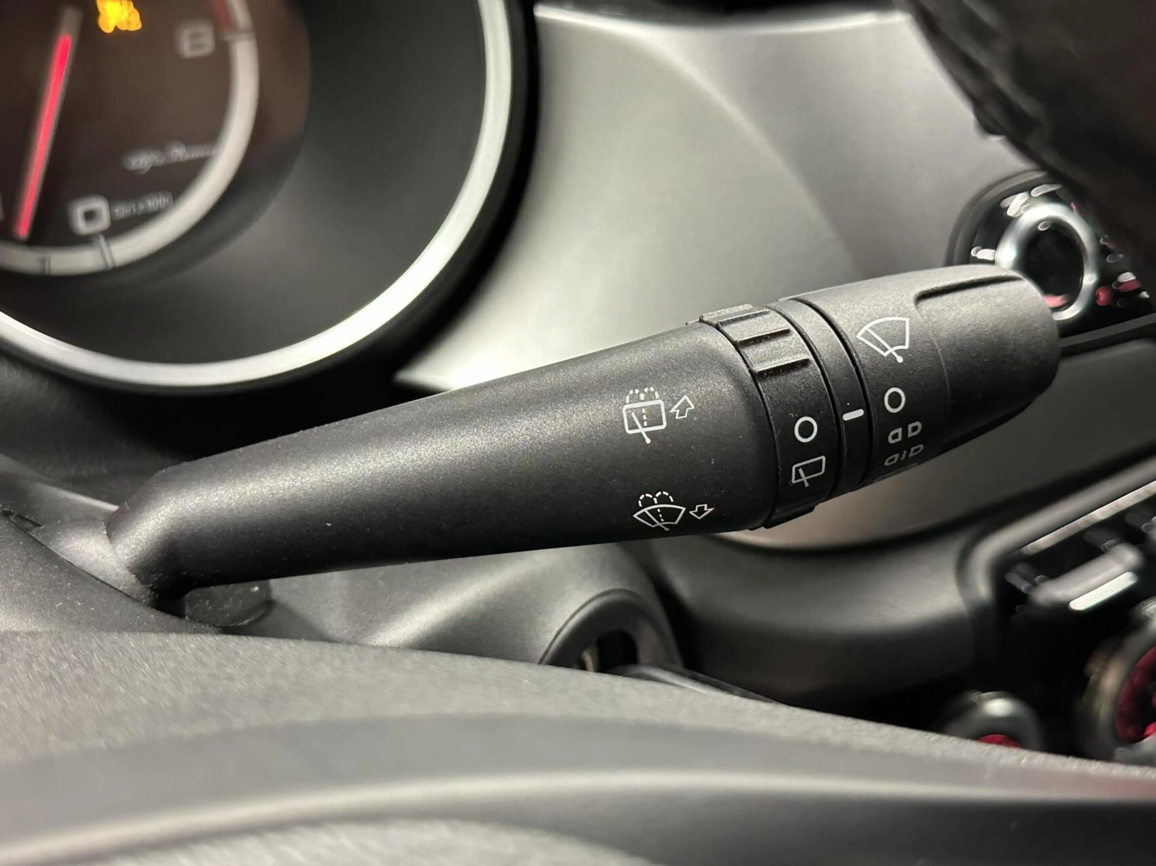 Alfa Romeo Giulietta 1.4 T Progression AIRCO CRUISE LM 117000 KM. — photo 22