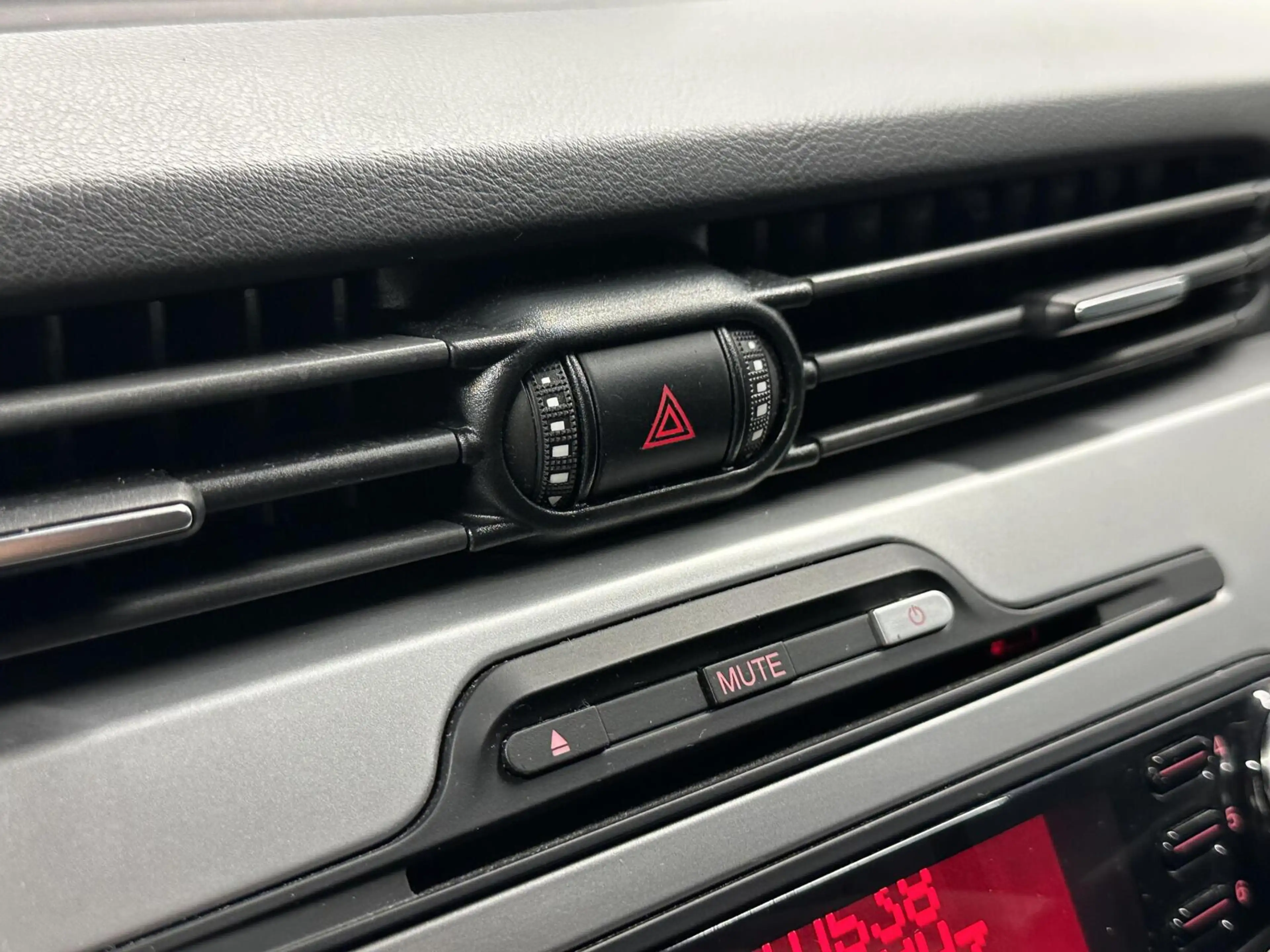 Alfa Romeo Giulietta 1.4 T Progression AIRCO CRUISE LM 117000 KM. — photo 26