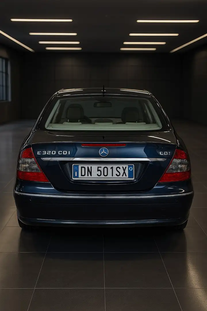 Mercedes-Benz E 320 320 CDI EVO - 2