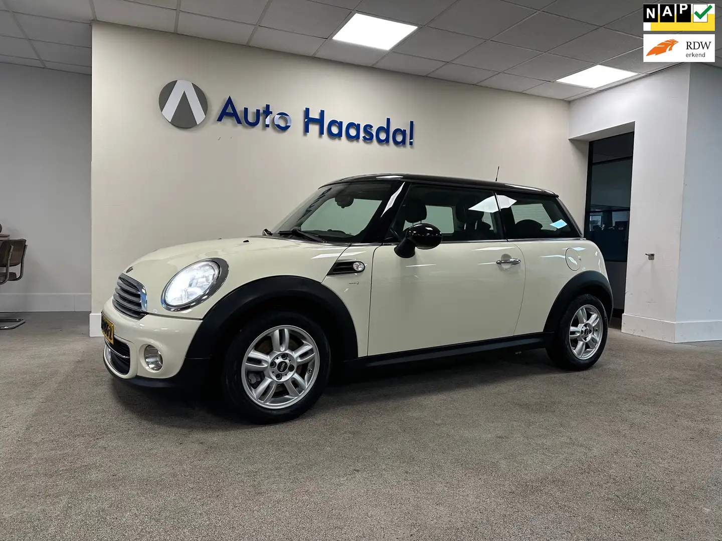 MINI Cooper Mini 1.6 Pepper|122PK|NAVI|BLUETOOTH|CRUISE|AIRCO Wit - 1
