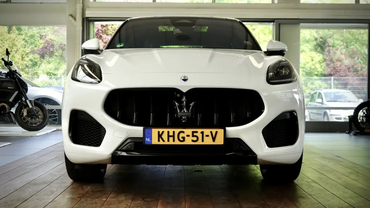 Maserati Grecale 2023