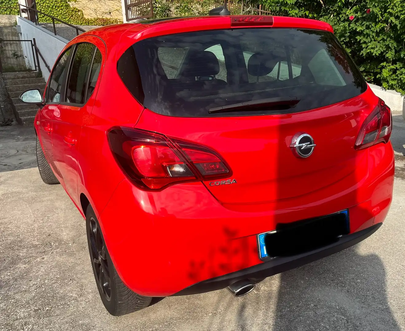 Opel Corsa-e bColor Rojo - 2