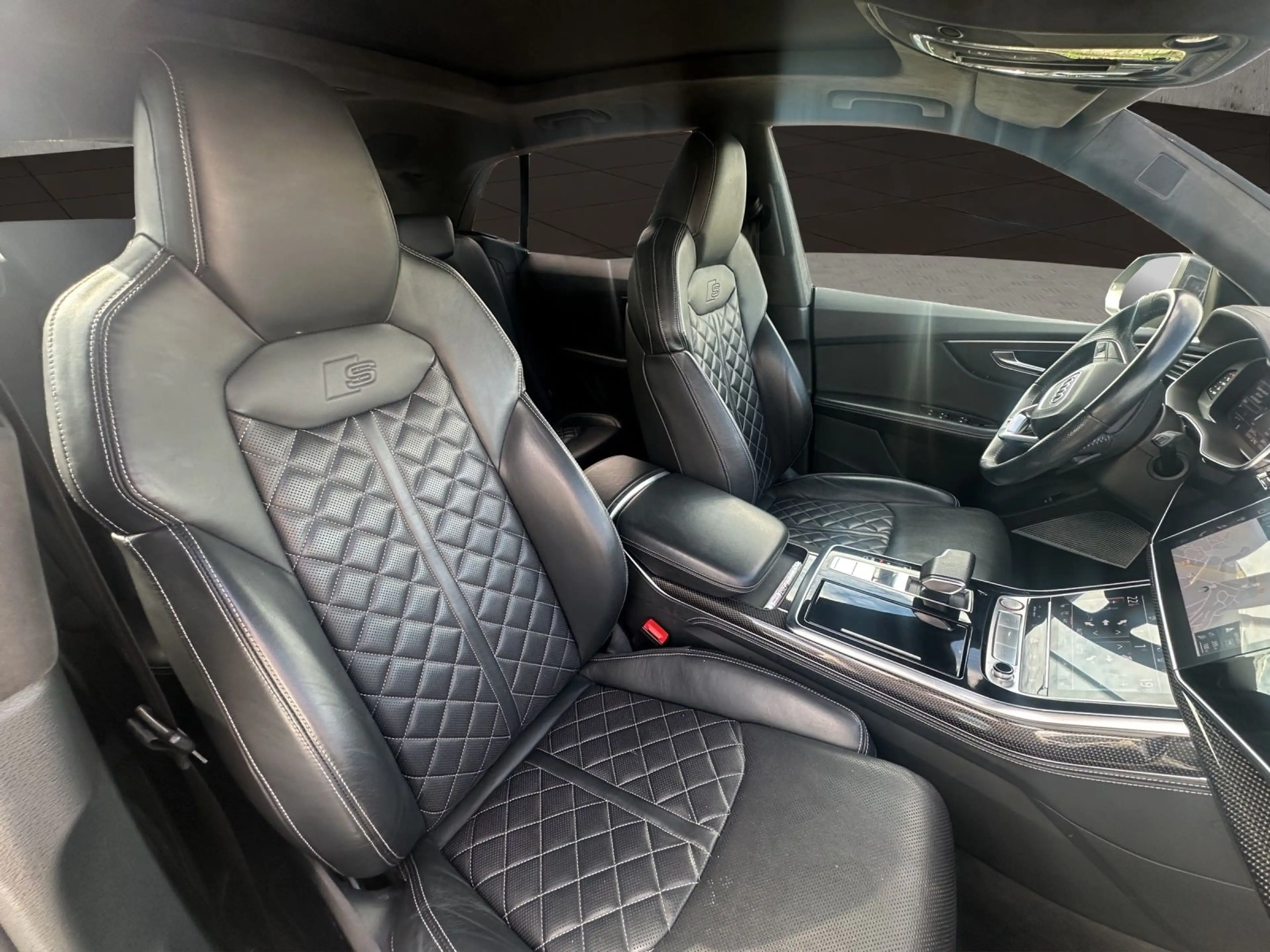 Audi SQ8 4.0 TDI quattro*Panorama*Bang & Olufsen* — photo 12