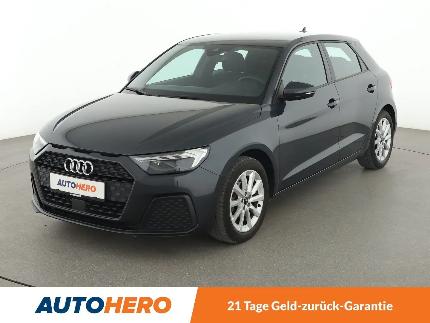 Audi A1 25 TFSI Grau - 1