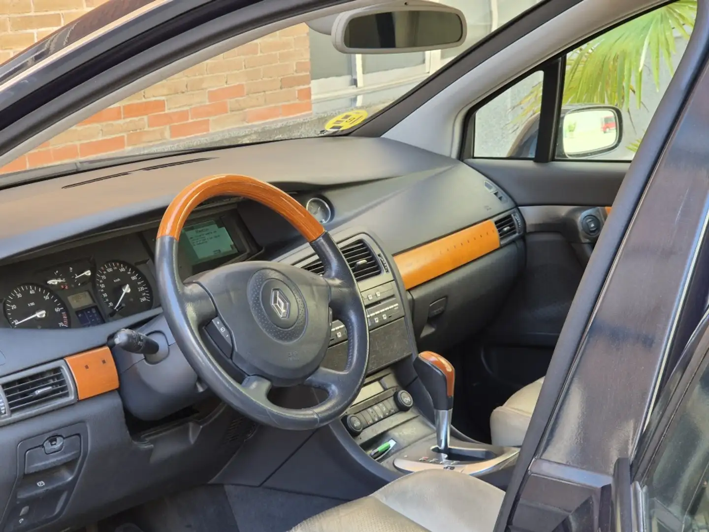 Renault Vel Satis 3.5 V6 Privilege AT Grün - 1