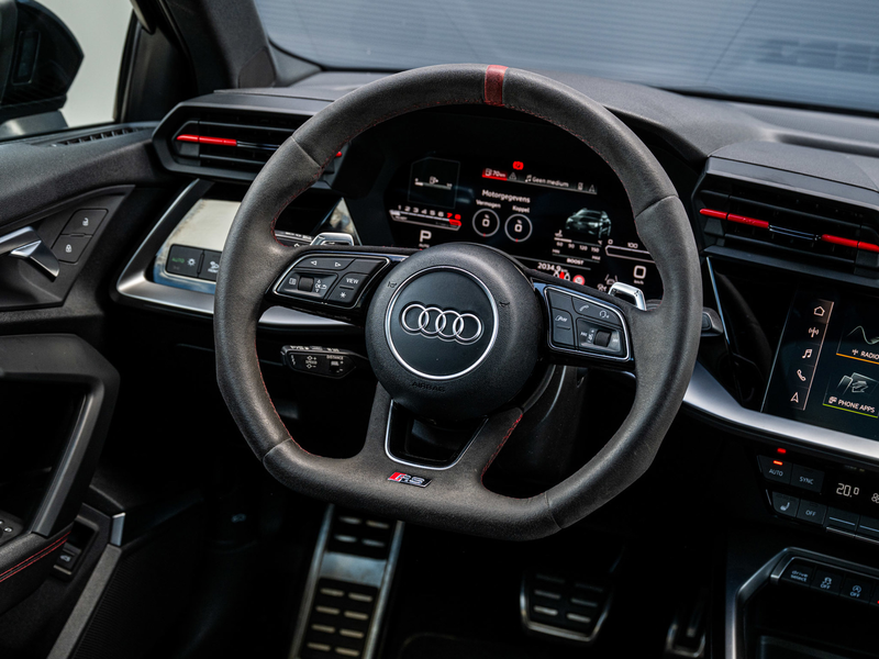 Audi RS3 A3 Sportback 2.5 TFSI Quattro | Panoramadak | RS z — photo 12