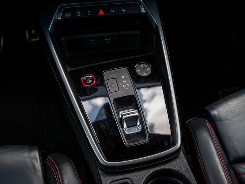 Audi RS3 A3 Sportback 2.5 TFSI Quattro | Panoramadak | RS z — photo 14