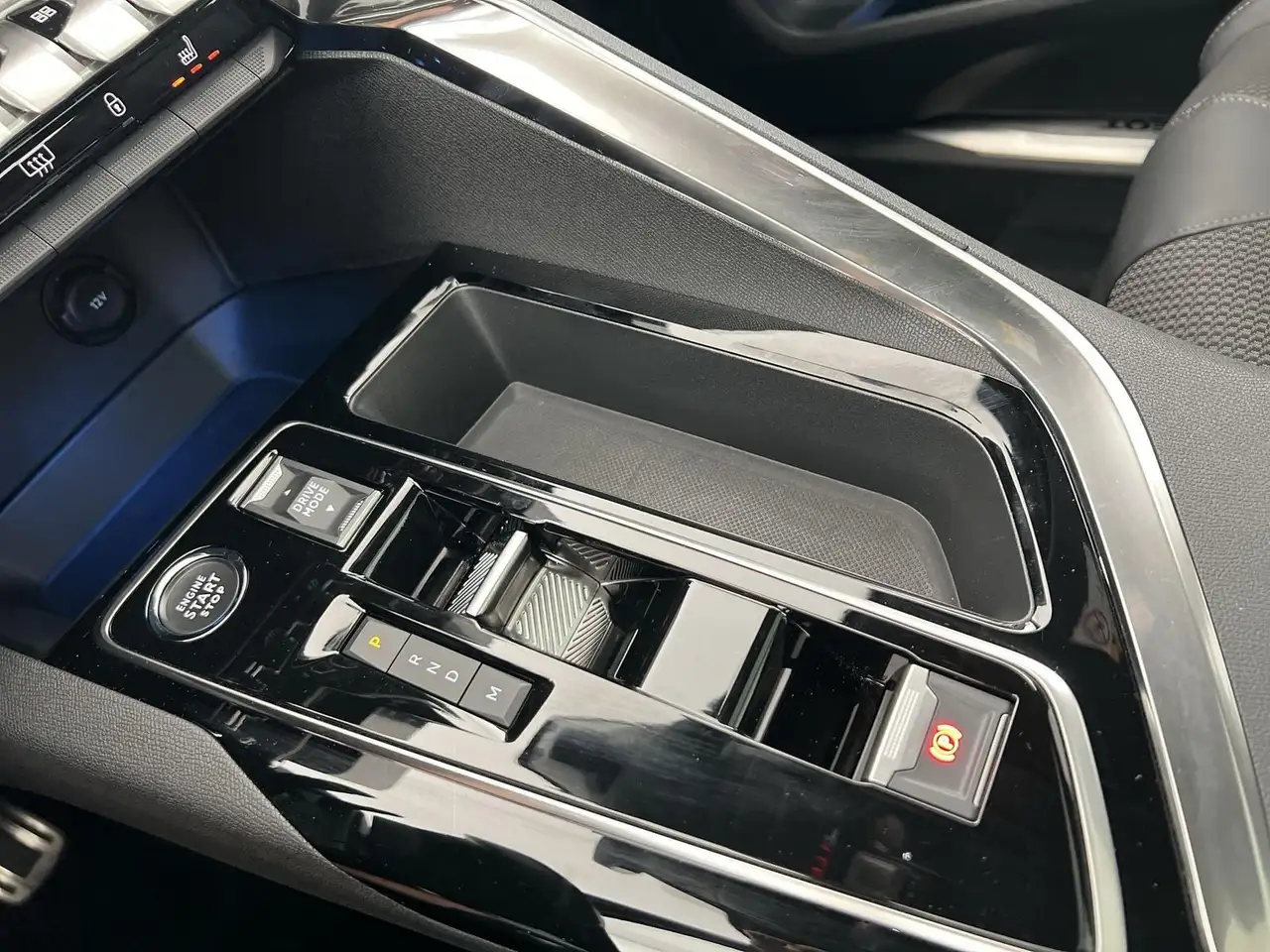 Peugeot 3008 Hybrid 136 GT 1.2 *NAVI*RFK*ACC*uvm, миниатюра 13