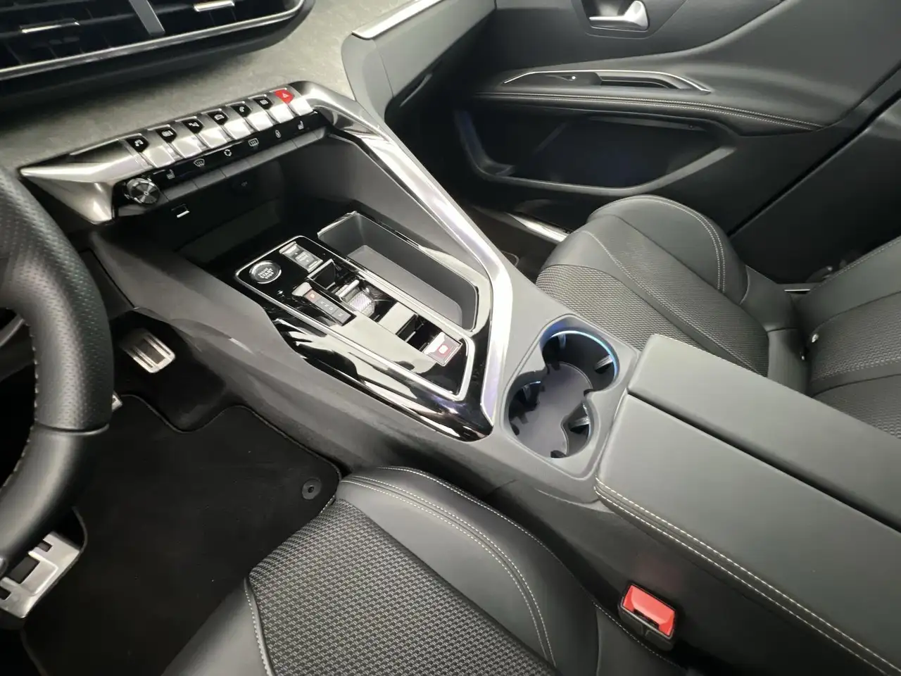 Peugeot 3008 Hybrid 136 GT 1.2 *NAVI*RFK*ACC*uvm, миниатюра 14