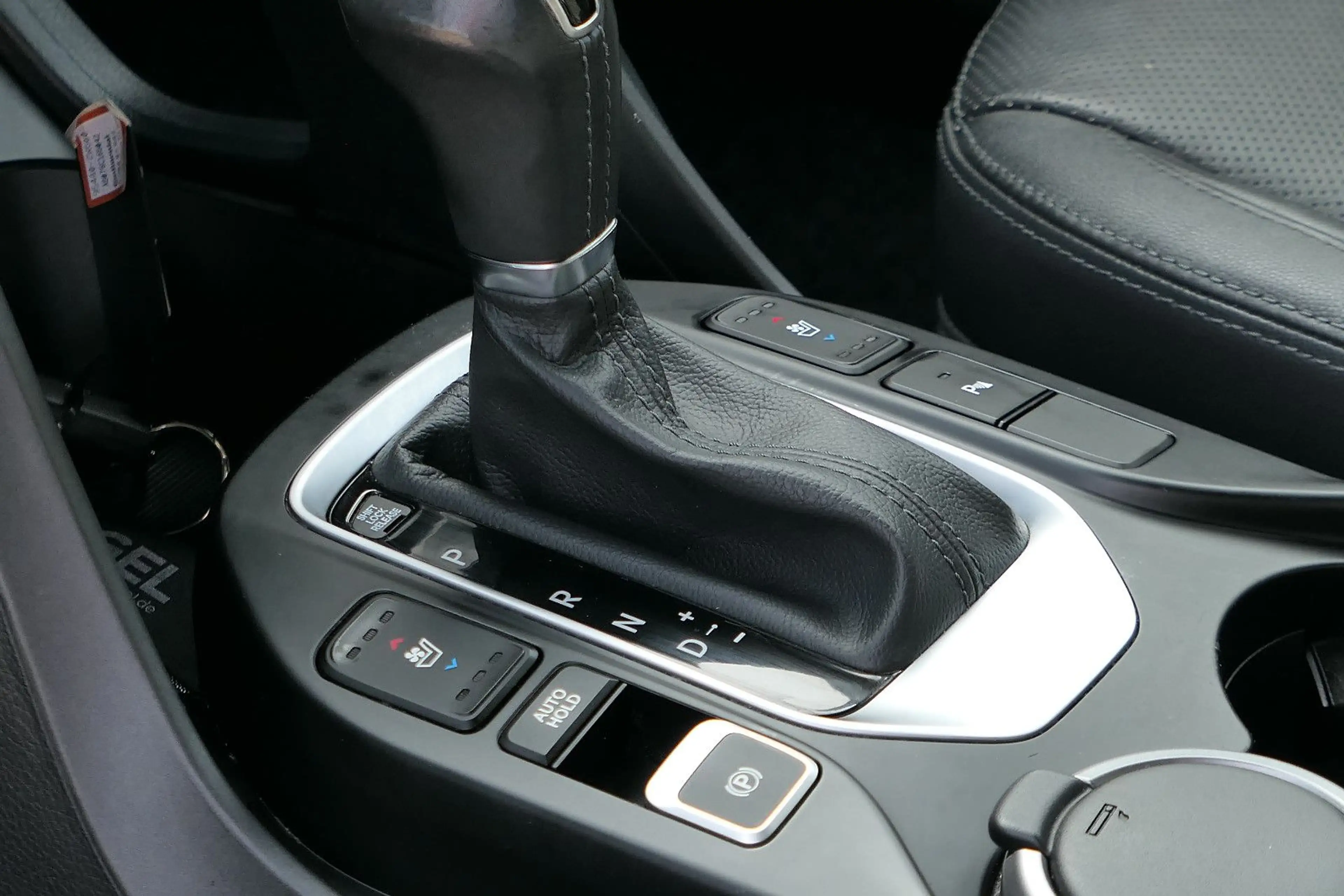 Hyundai SANTA FE blue Premium 4WD AHK/Keyless/el.Sitz — photo 14