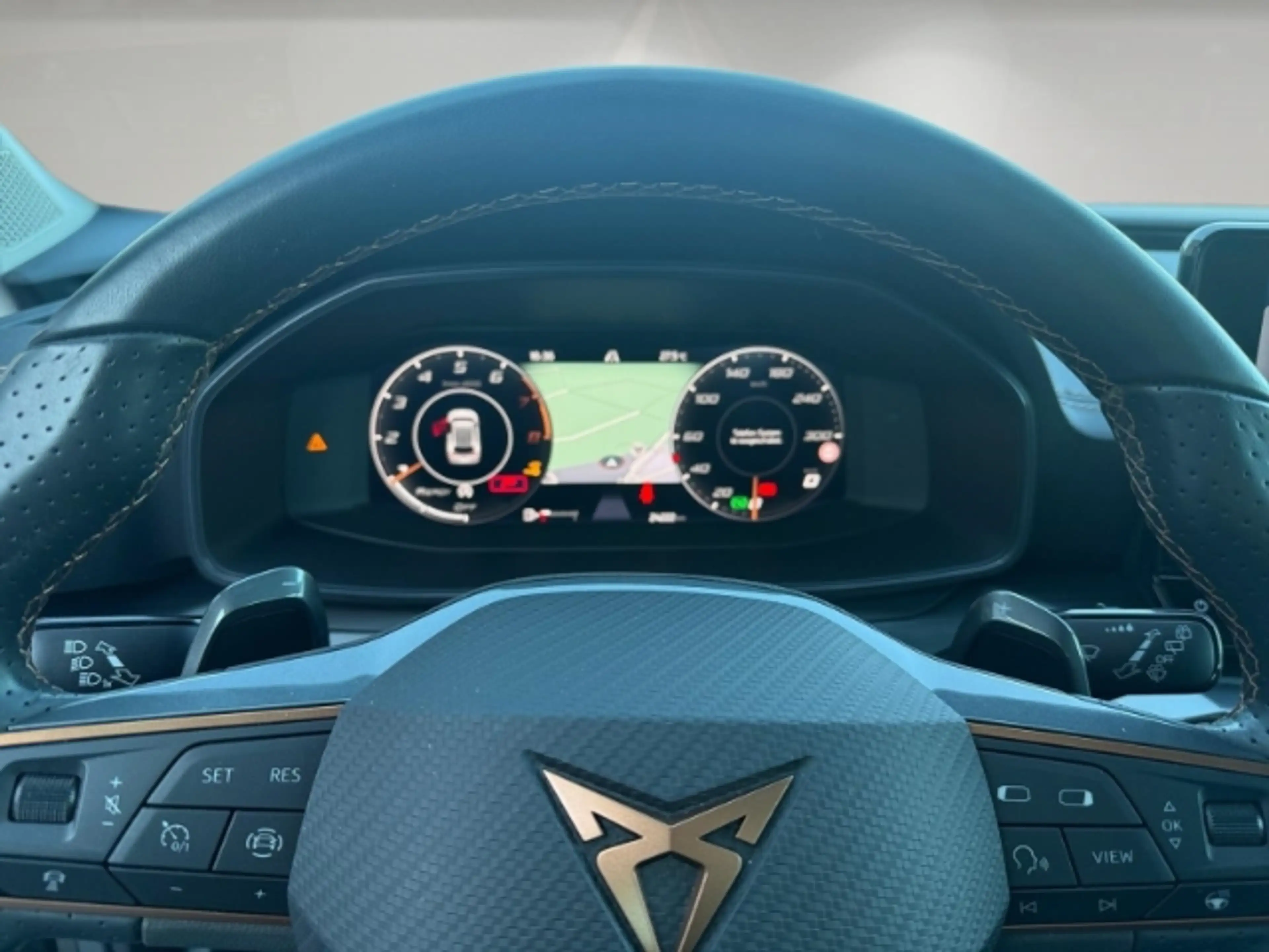CUPRA Formentor 1.5 TSI 7-Gang-DSG /Tempomat/Parklenkass./Rückfahr — photo 8