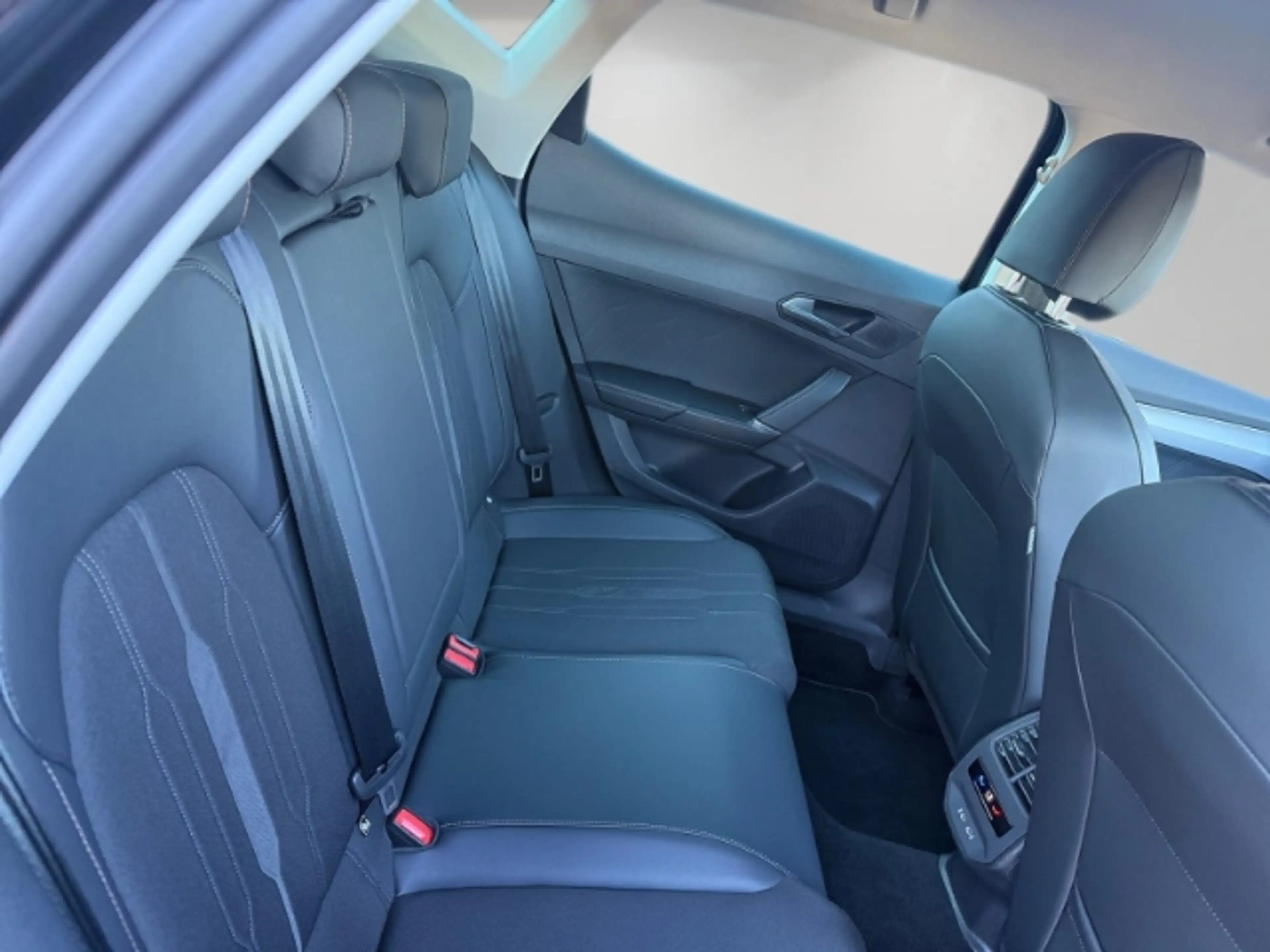 CUPRA Formentor 1.5 TSI 7-Gang-DSG /Tempomat/Parklenkass./Rückfahr — photo 13
