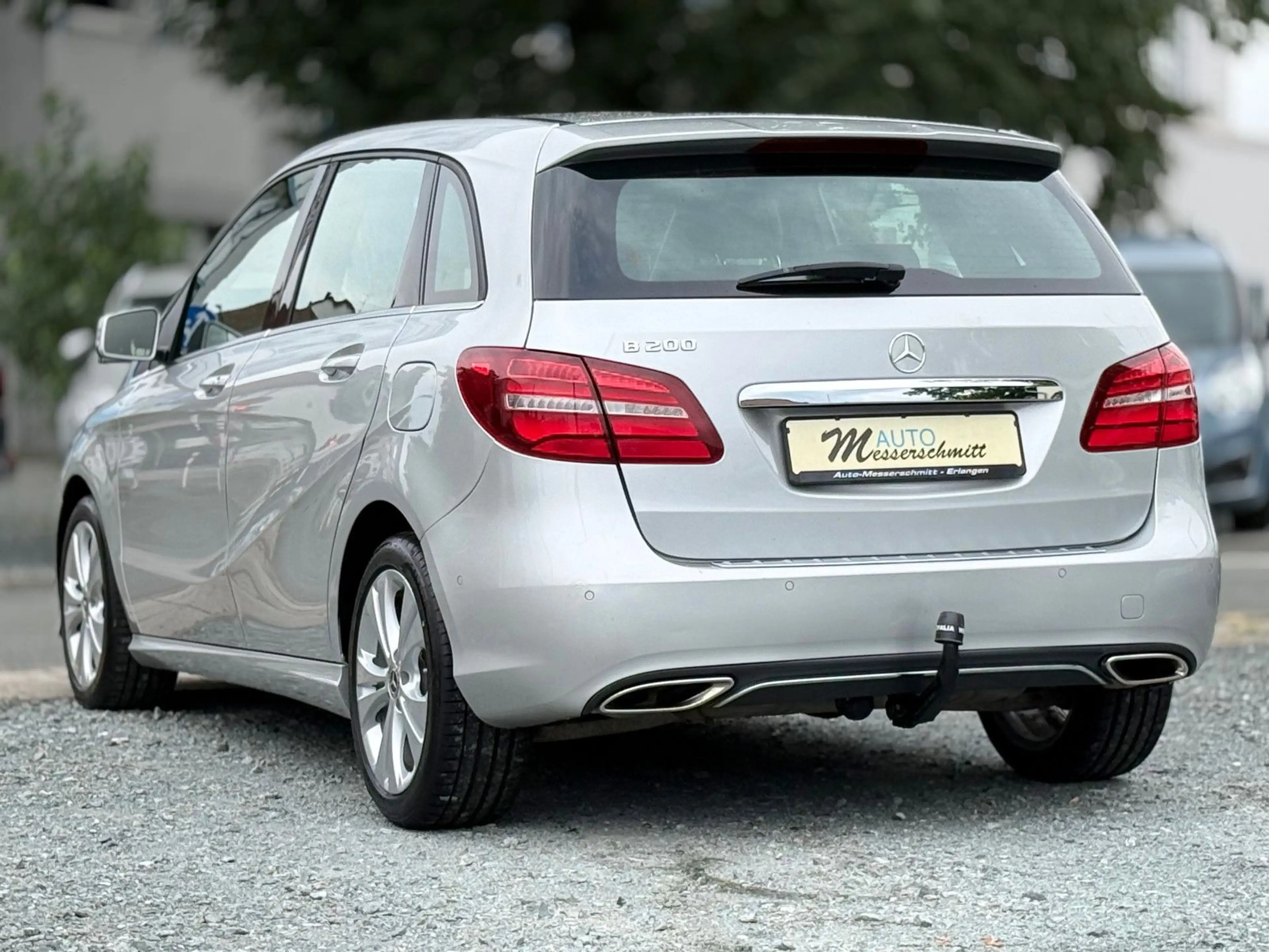 Mercedes-Benz B 200 Urban 7G-AUTOMATIK AHK LED SHZ NAV — photo 5