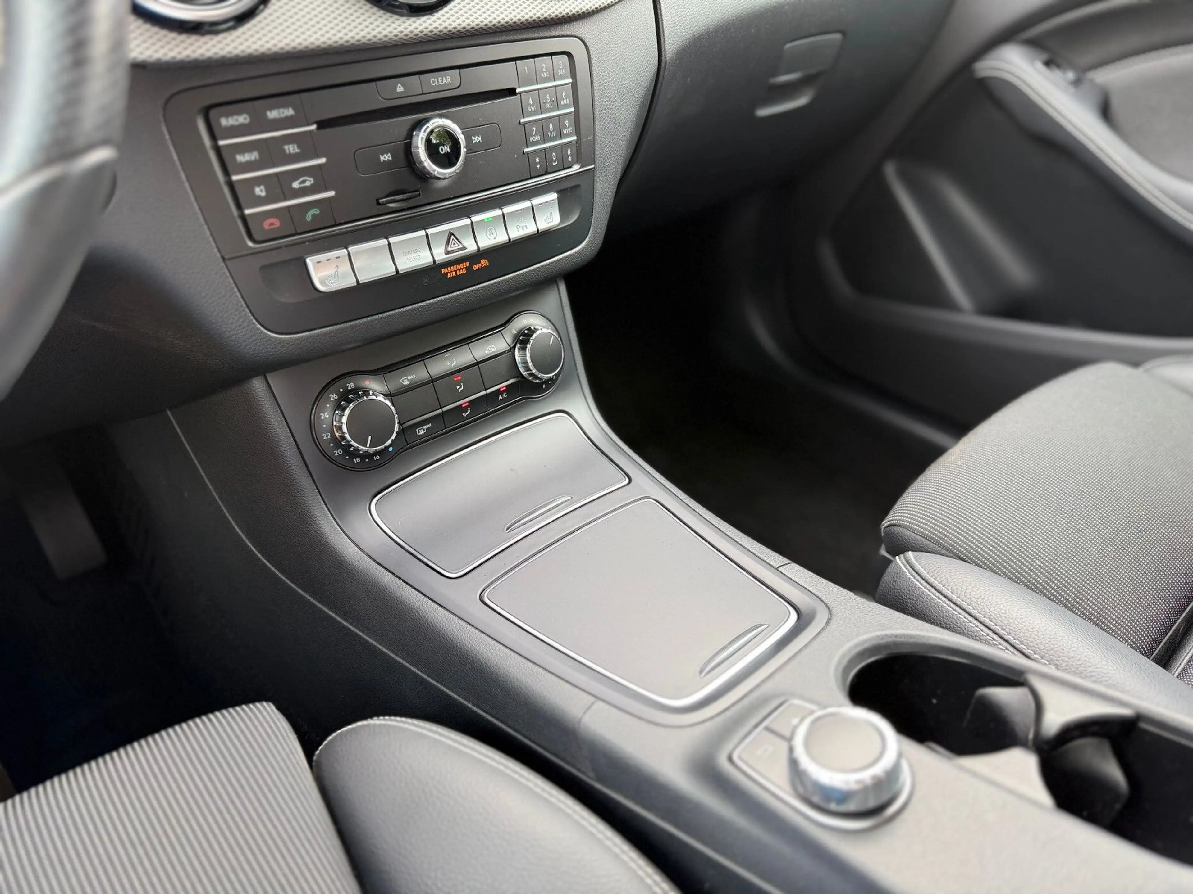 Mercedes-Benz B 200 Urban 7G-AUTOMATIK AHK LED SHZ NAV — photo 8