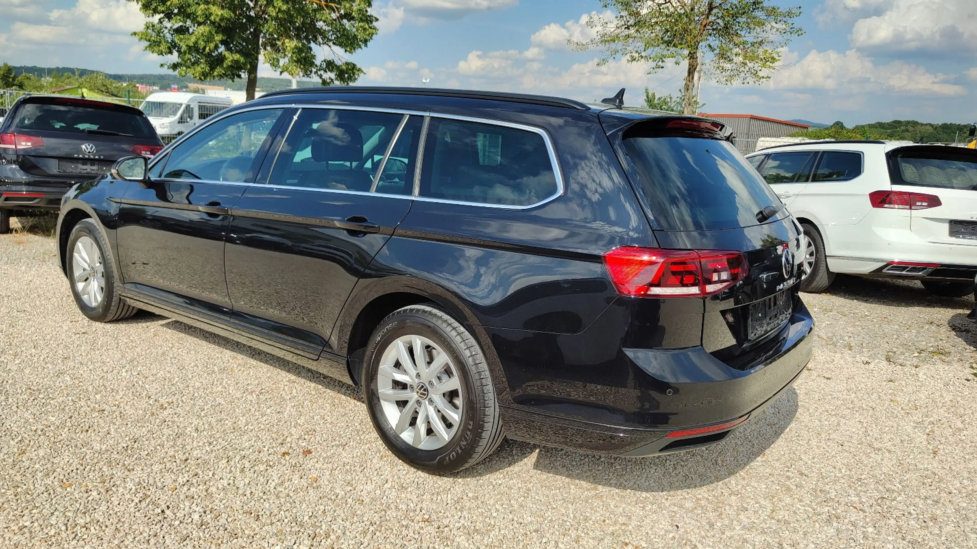 Volkswagen Passat Variant 2.0 TDI Business LED*Navi*Kamera* — photo 6