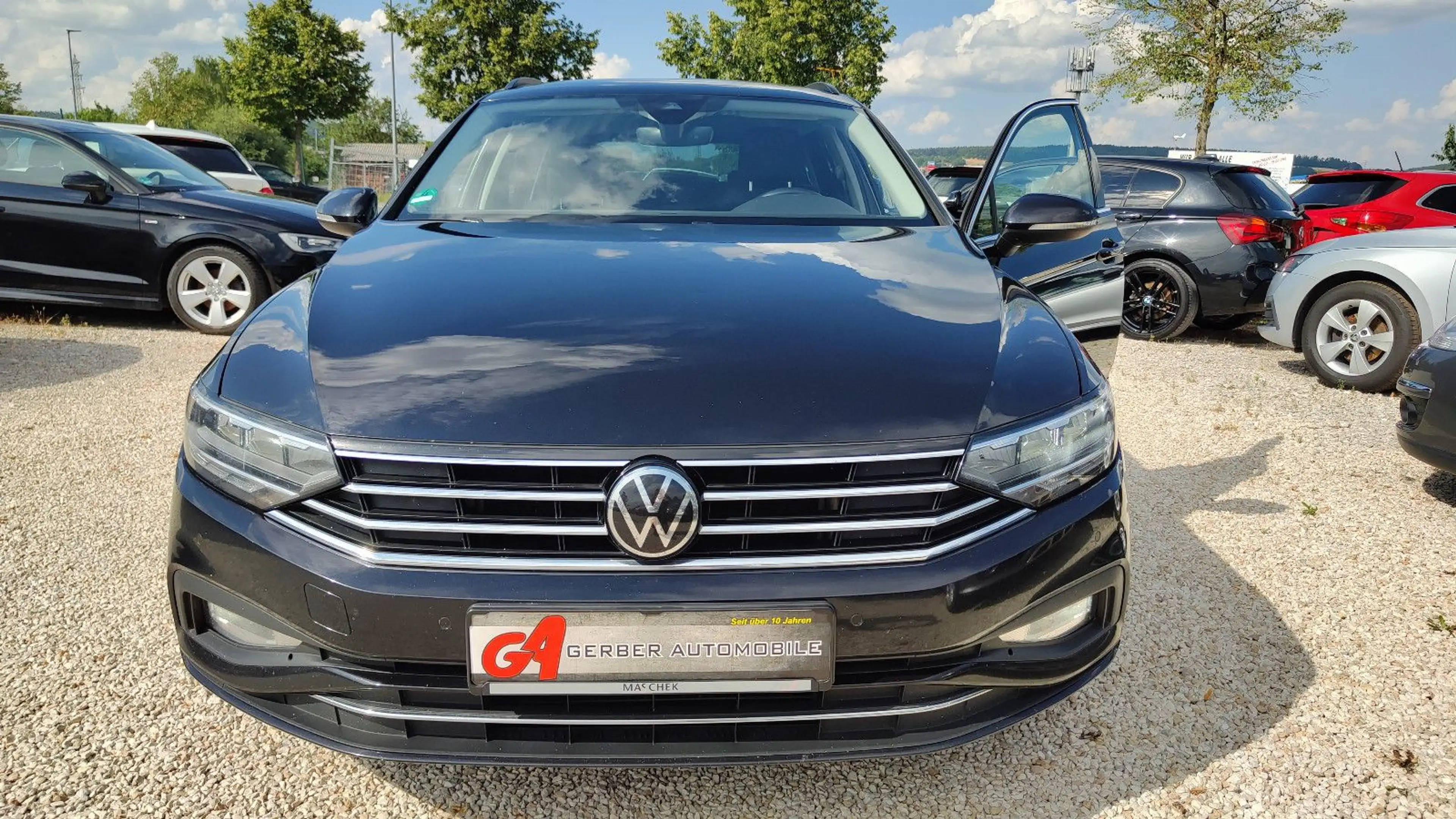Volkswagen Passat Variant 2.0 TDI Business LED*Navi*Kamera* — photo 16