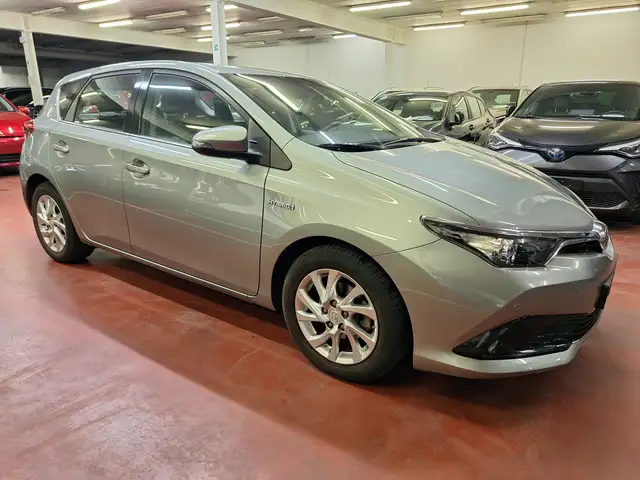 Toyota Auris Auris HEV 1.8i HSD Comfort E-CVT