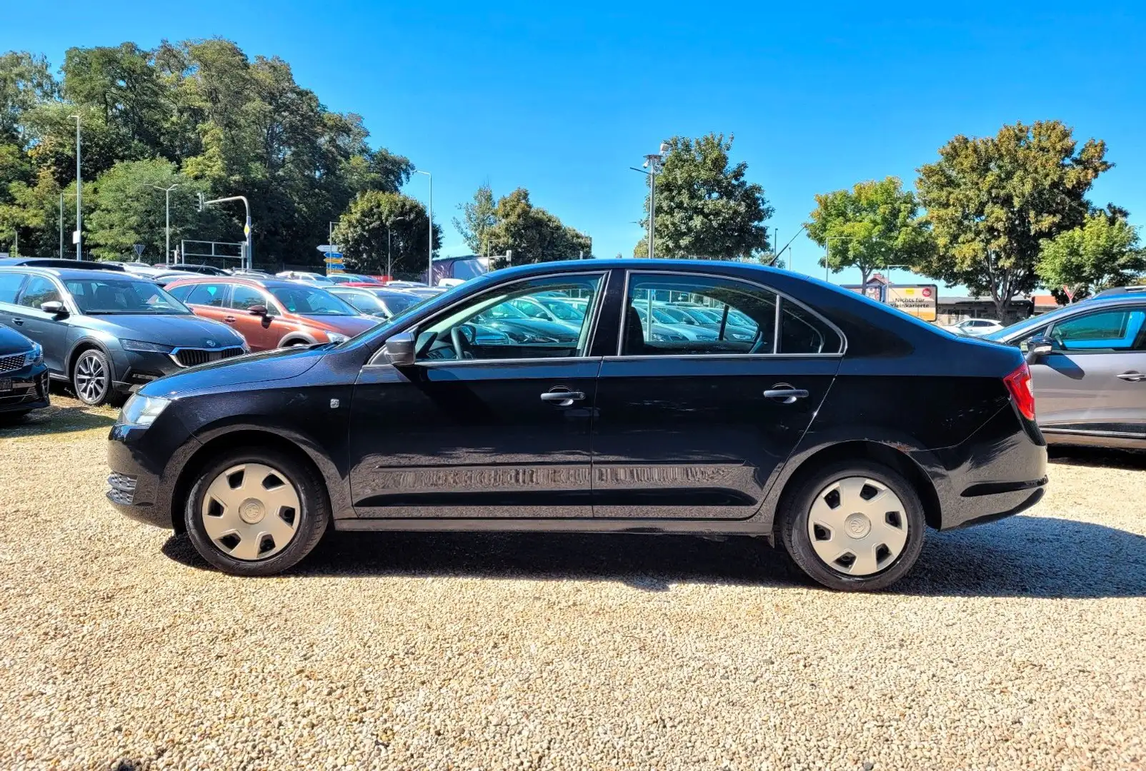 Skoda Rapid/Spaceback Active 1.2 Eur 5*Klima*AHK*PDC*HU:03/2026* Schwarz - 2