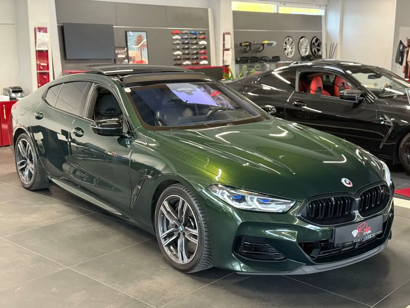 BMW M850 i xDrive Gran Coupe Aut. M Sportpaket Vert - 1