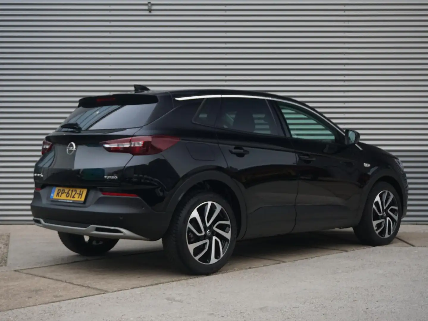 Opel Grandland X 1.2 Turbo Innovation Panoramadak Schwarz - 2