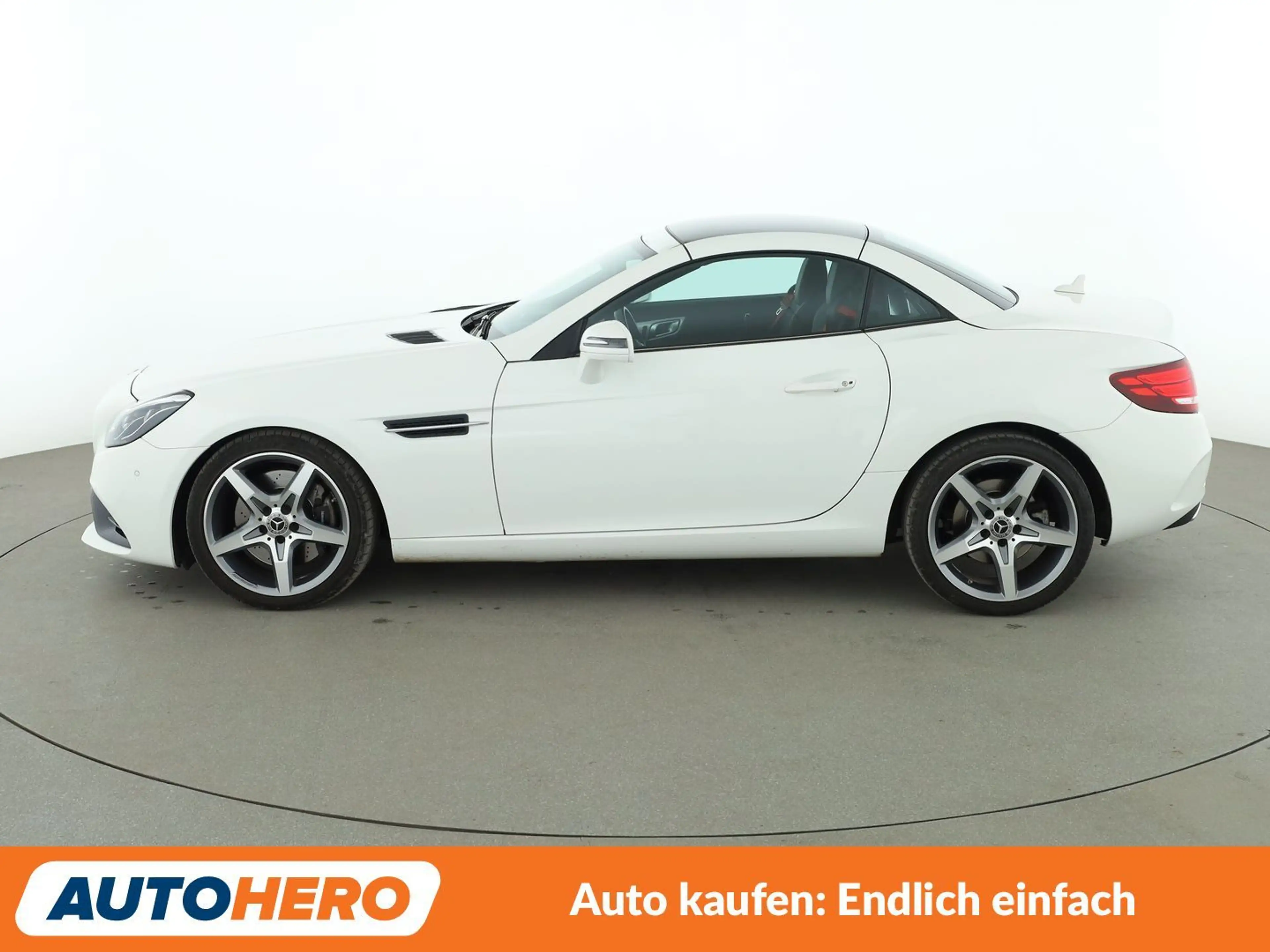 Mercedes-Benz SLC 300 SLC 300 AMG Line Aut.*NAVI*LED*PDC*SHZ* — photo 3