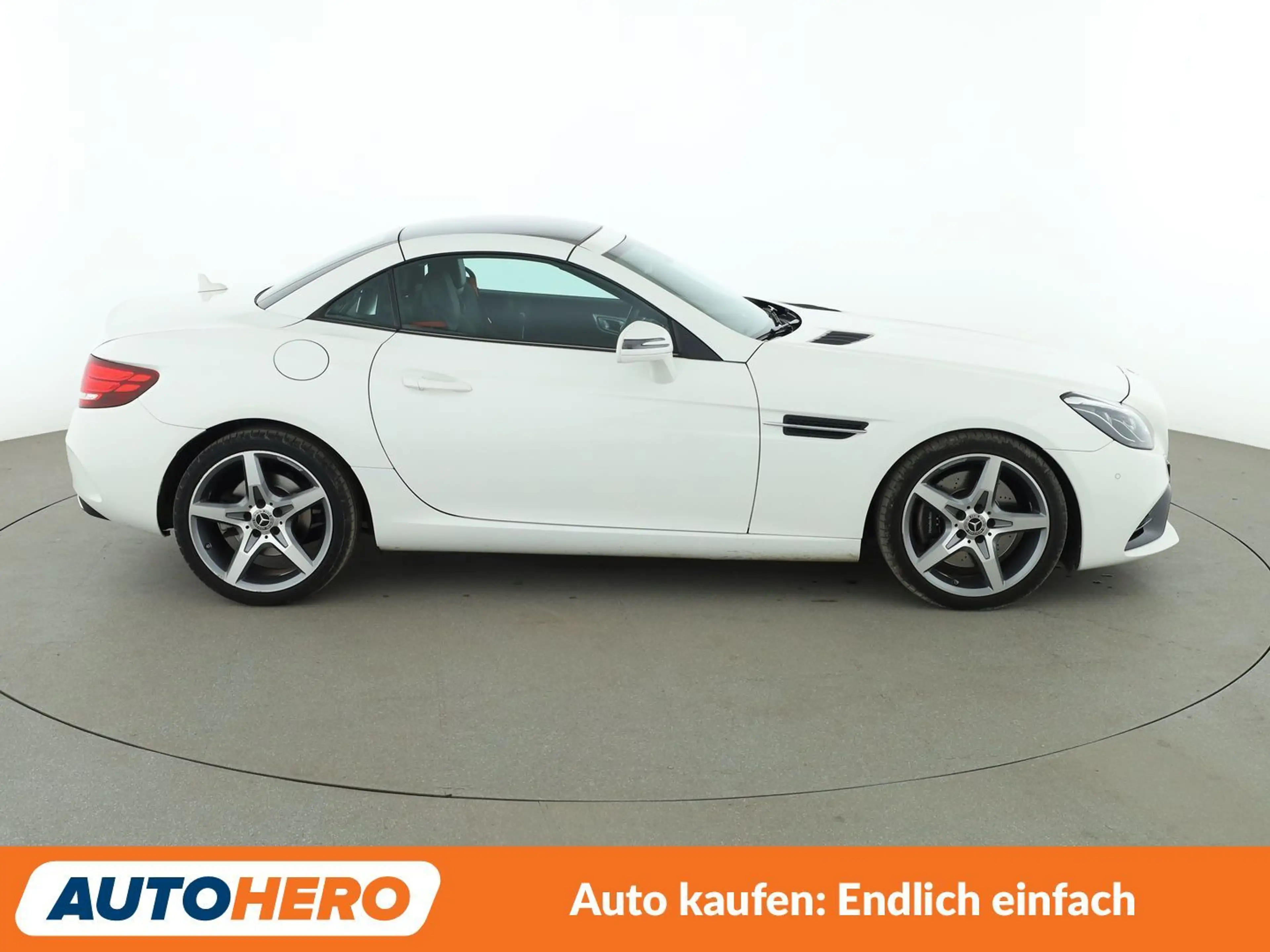 Mercedes-Benz SLC 300 SLC 300 AMG Line Aut.*NAVI*LED*PDC*SHZ* — photo 7