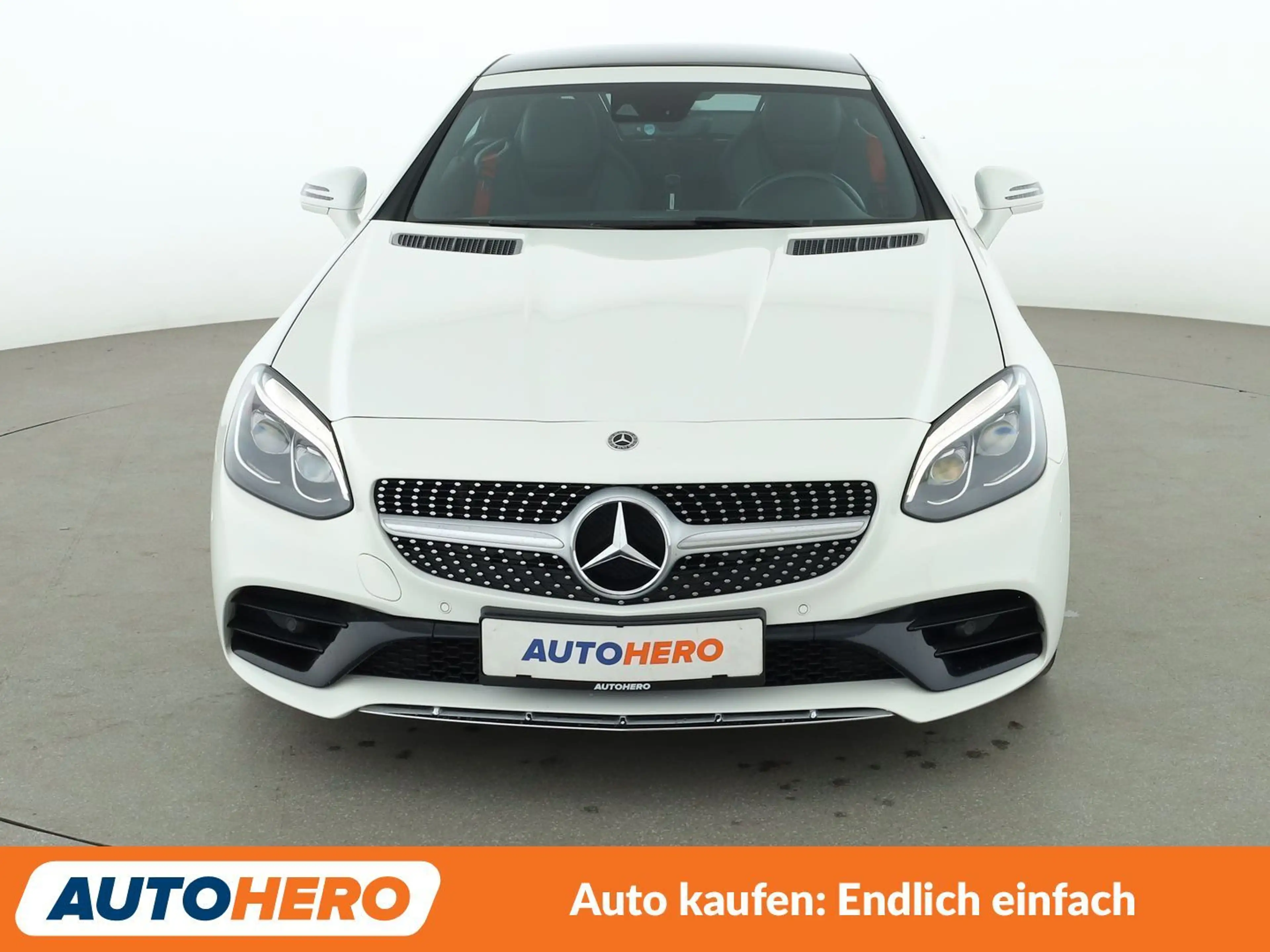 Mercedes-Benz SLC 300 SLC 300 AMG Line Aut.*NAVI*LED*PDC*SHZ* — photo 9