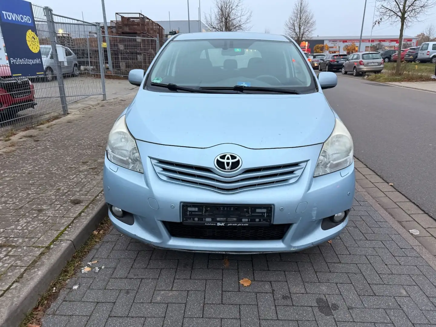 Toyota Verso Executive *7-SITZER*NAVI*TEMPOMAT*RFK* Blau - 2