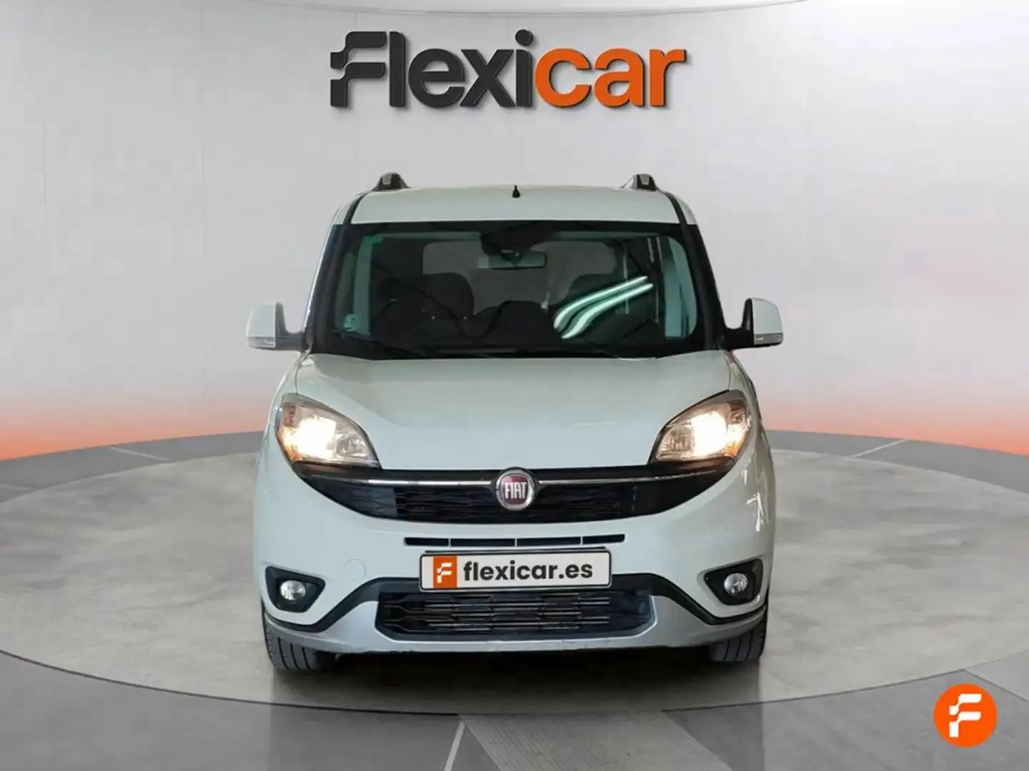 Fiat Doblo Combi 1.6Mjt Trekking 89kW Amarillo - 2