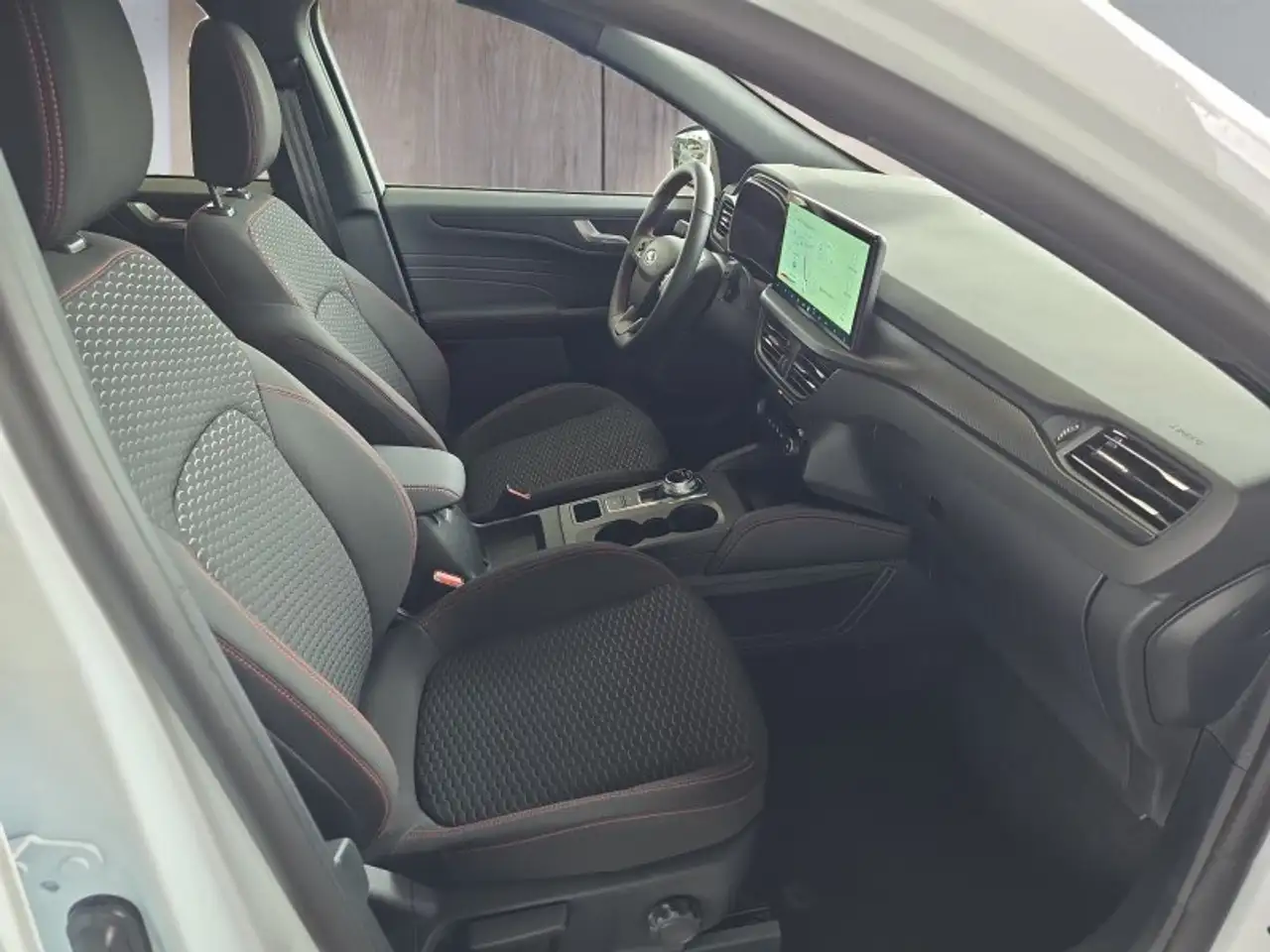 Ford Kuga ST-Line 1,5 186PS Aut.aAHK/5*J.Gar/Navi/Kamera/Win 16